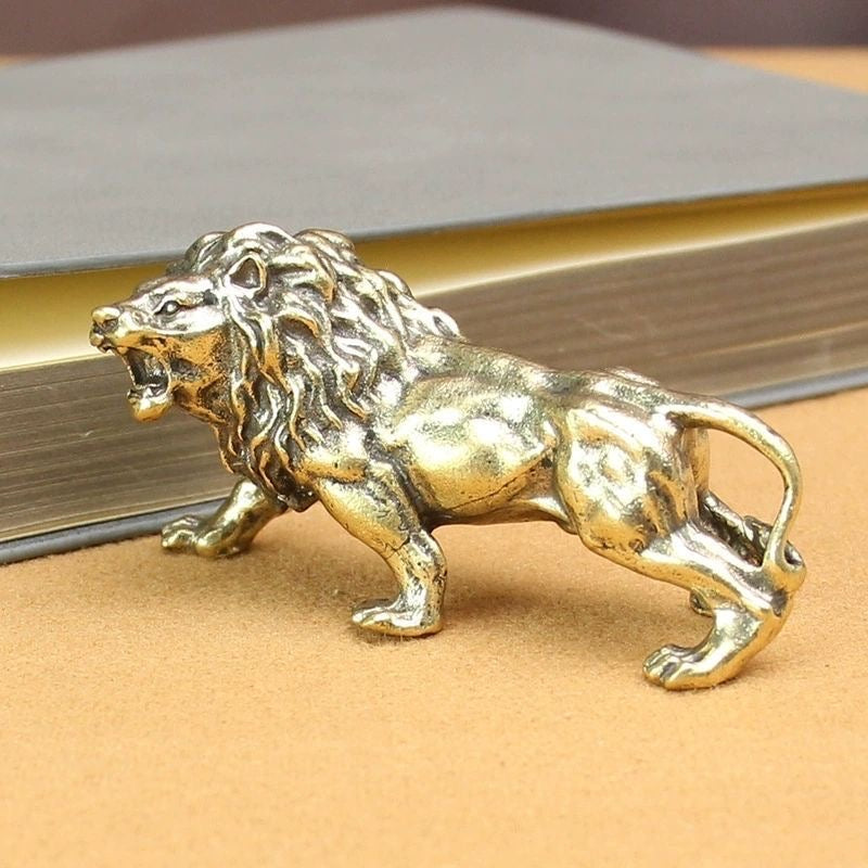 Mini Brass Lion Statue – Handcrafted Collectible Figurine