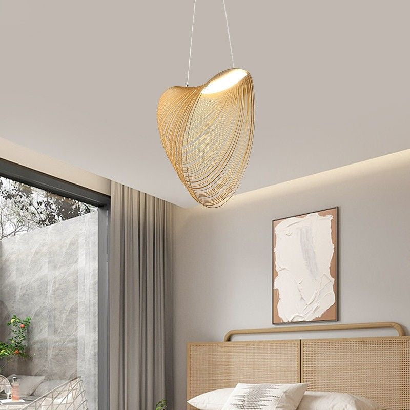 Sculptural Pendant Light – Modern Curved Minimalist Chandelier