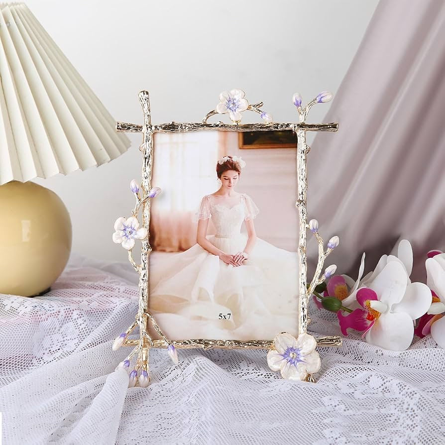 Floral Wedding Metal Picture Frame – Elegant 4x6 & 5x7 Sizes