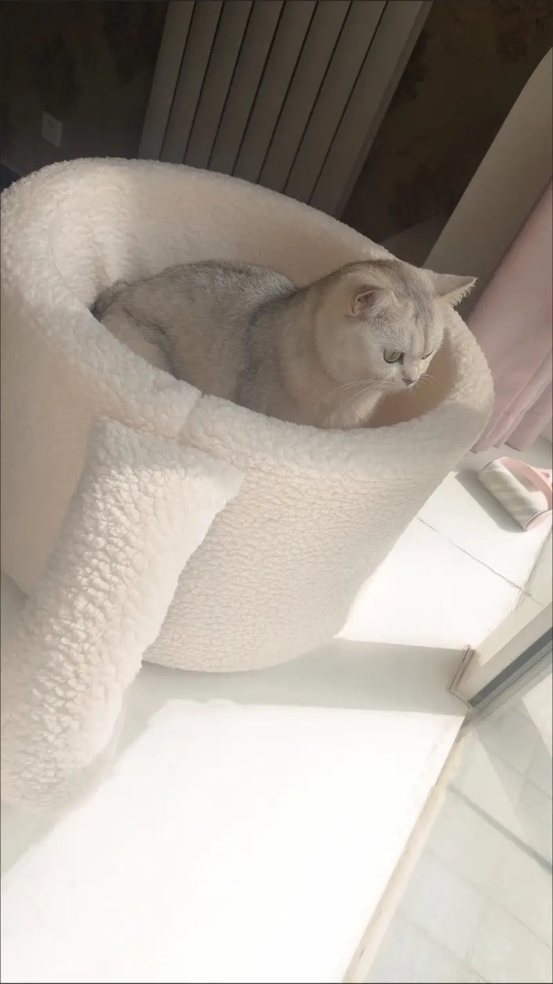 Cozy Cat Cup Bed – Cute Coffee Mug Cat House with Plush Comfort