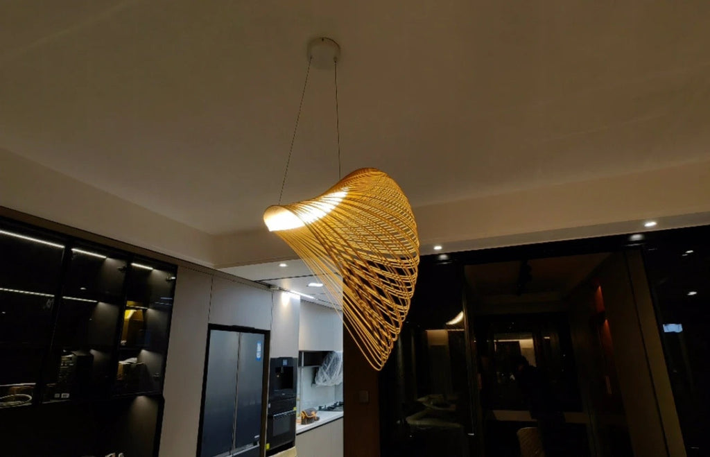 Sculptural Pendant Light – Modern Curved Minimalist Chandelier