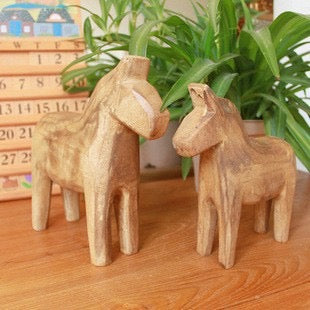 Hand-Carved Wooden Horse Decor Set – Rustic Nordic Minimalist Sculptures (Set of 2)