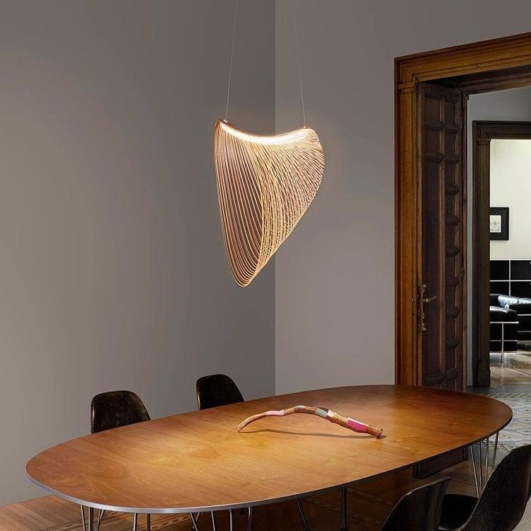 Sculptural Pendant Light – Modern Curved Minimalist Chandelier