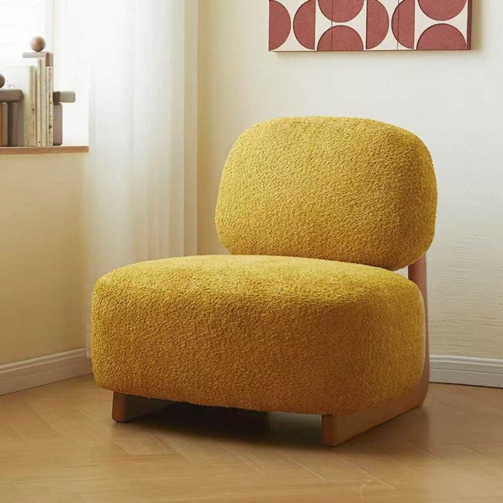 Modern Bouclé Lounge Chair – Plush Upholstered Accent Chair with Wood Base & Pillow for Living Room or Bedroom