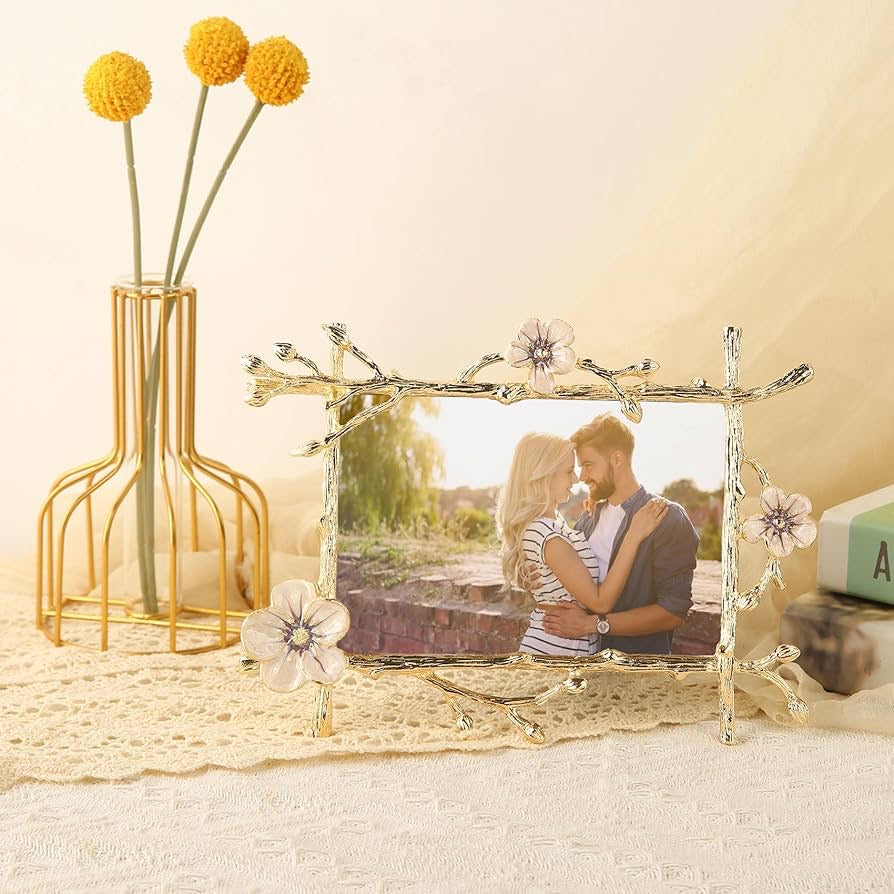 Floral Wedding Metal Picture Frame – Elegant 4x6 & 5x7 Sizes