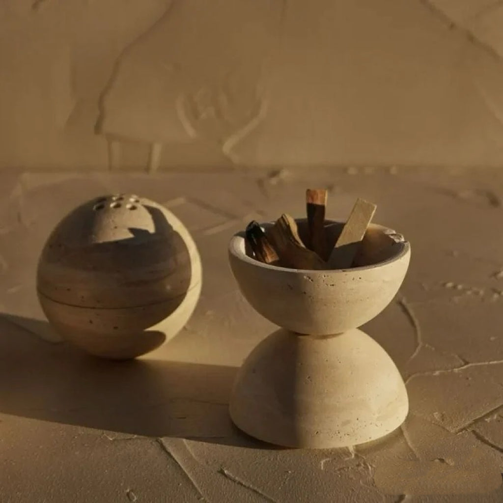 Minimalist Travertine Incense Bowl – Sculptural Stone Decor