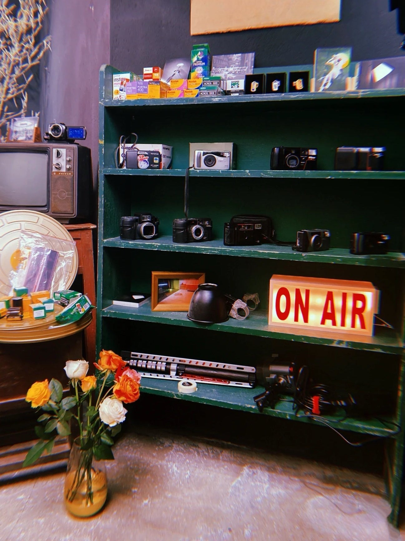 On Air Sign Retro Lightbox Table Lamp – Vintage Vibes, Modern Glow