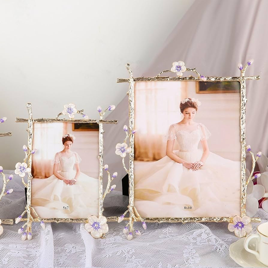 Floral Wedding Metal Picture Frame – Elegant 4x6 & 5x7 Sizes