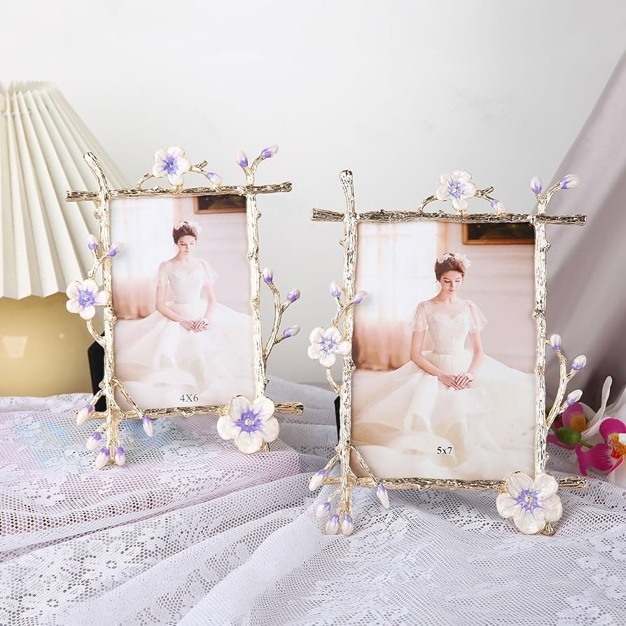 Floral Wedding Metal Picture Frame – Elegant 4x6 & 5x7 Sizes