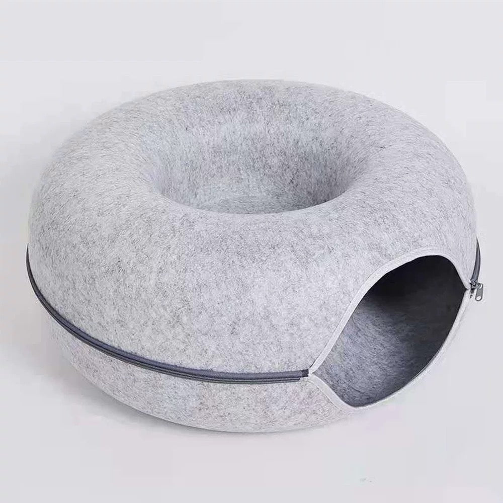 Convertible Felt Cat Cave Bed with Zipper – Modern 2-in-1 Donut Pet Hideout
