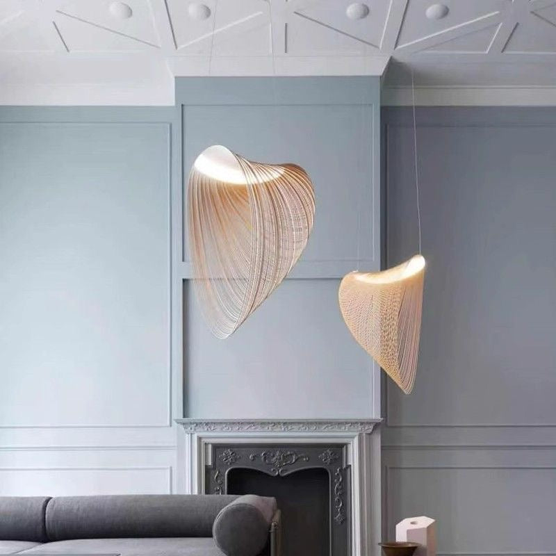 Sculptural Pendant Light – Modern Curved Minimalist Chandelier