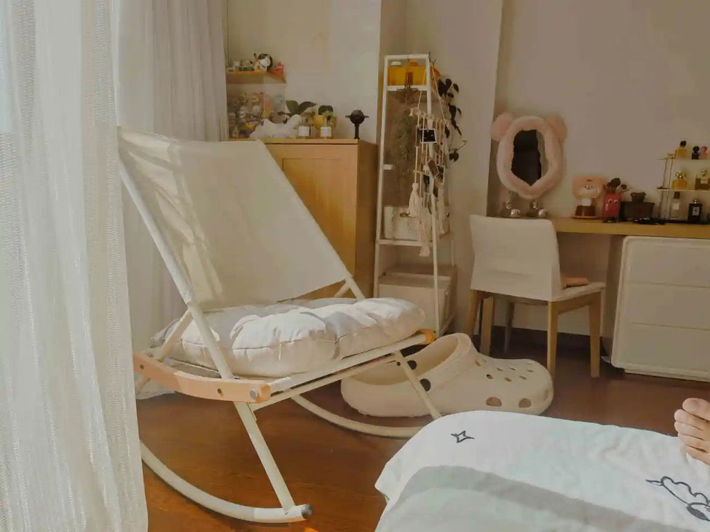 Modern Minimalist Rocking Lounge Chair – Foldable & Cushioned Relaxation Armchair for Living Room or Reading Nook