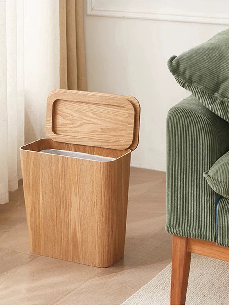 Wooden-Style Trash Bin with Lid – Modern & Functional Design