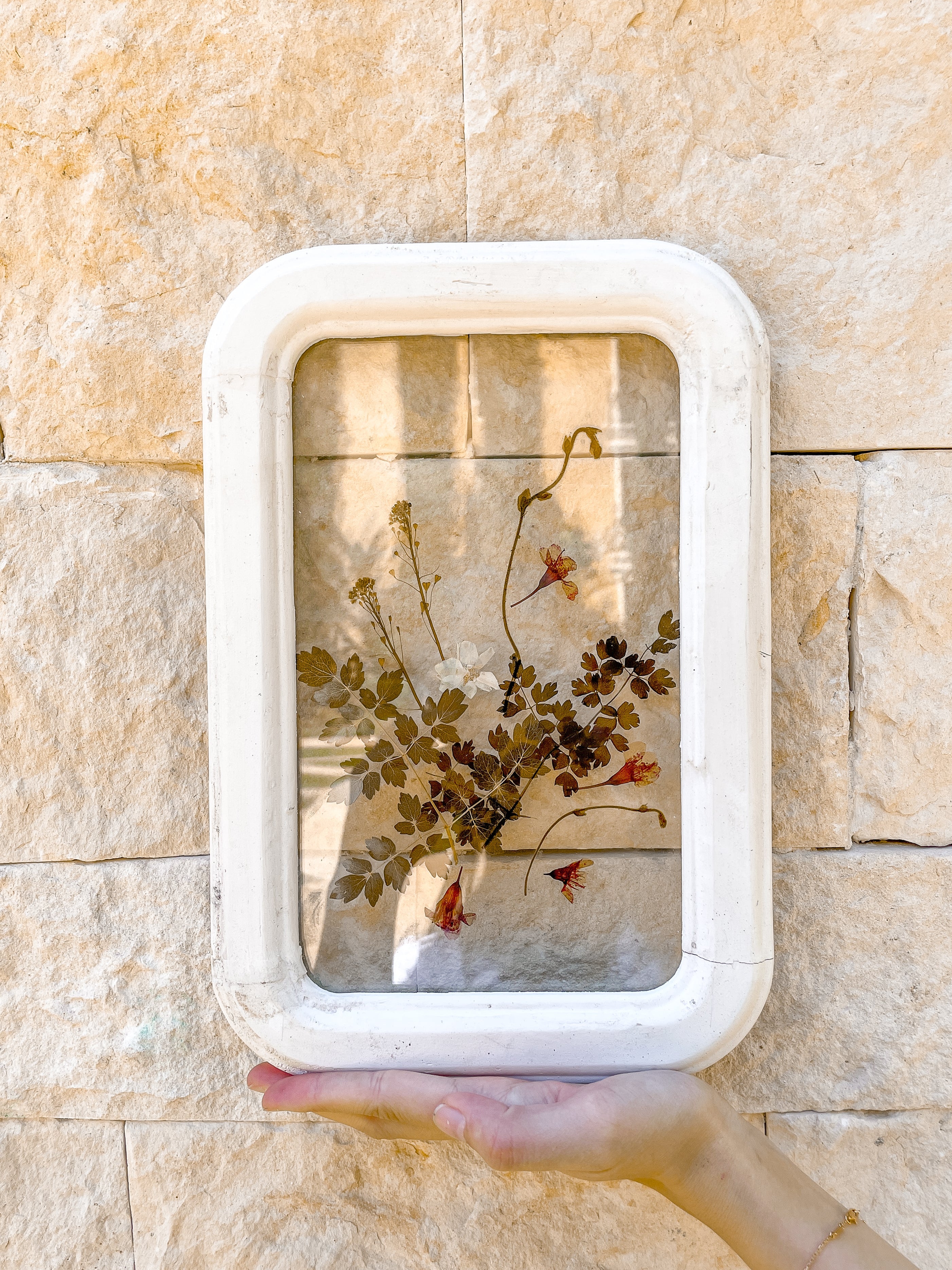 Nature Inspired Floral Wooden Wall Frame 8 X 12