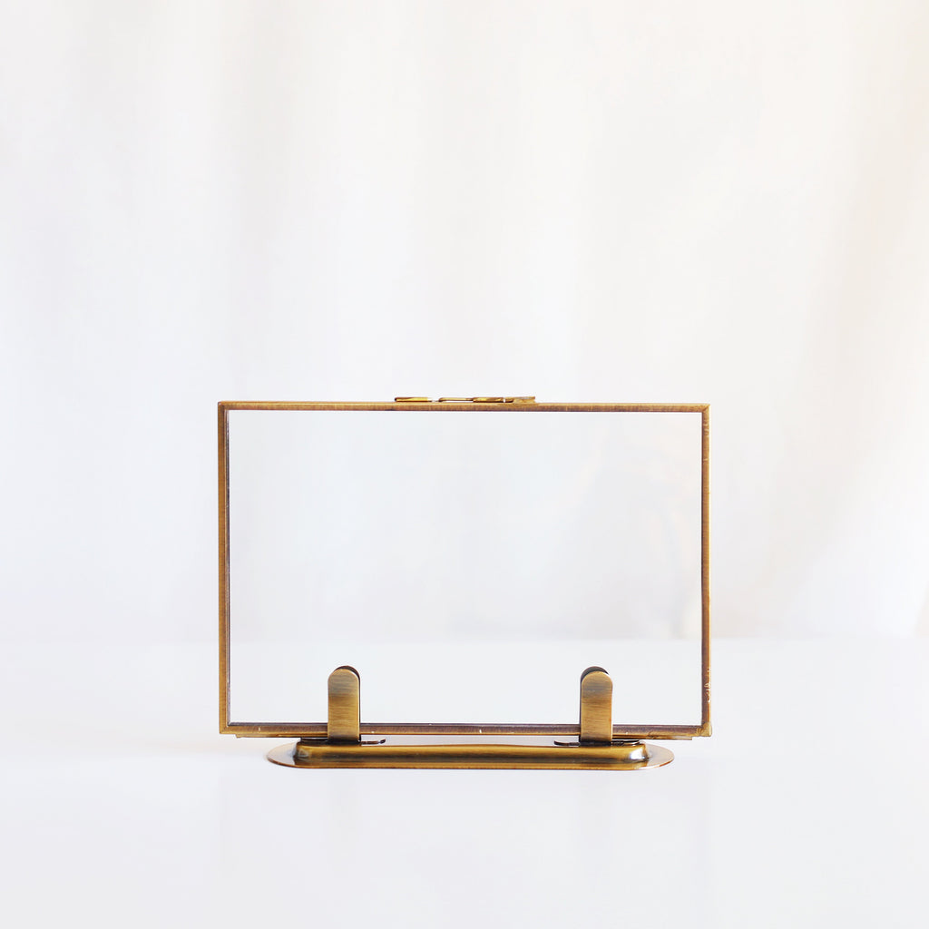 Vagabond Vintage Floating Doubled Sided Glass Standing Picture Frames