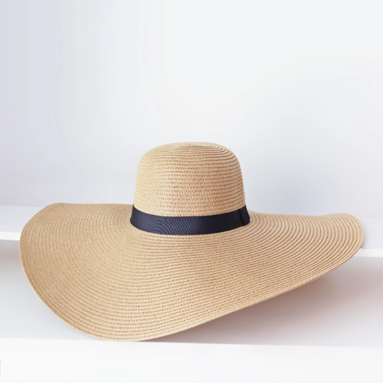 Audrey Hepburn Oversized Floppy Straw Hat – Extra Wide-Brim Summer Sun Hat for Women | Elegant Beach Hat with Black Ribbon | UV Protection & Chic Vacation Style